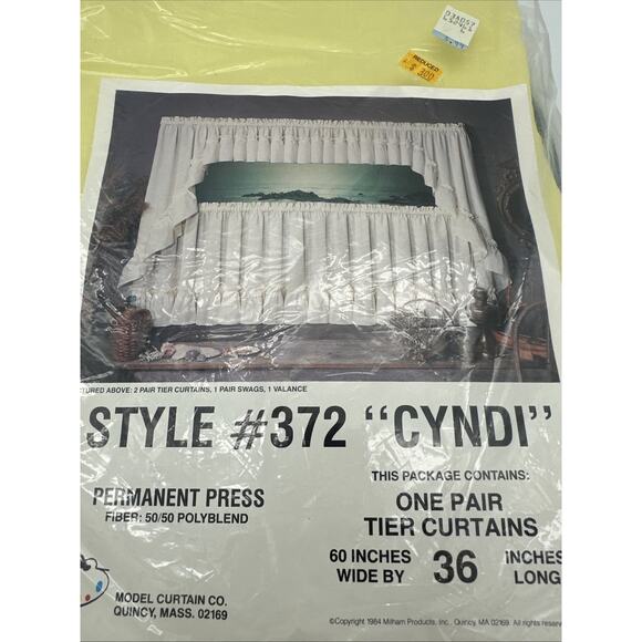 Vintage MCM 1980’s Yellow Kitchen Curtains Ruffled 3 Panels - Picture 3 of 4